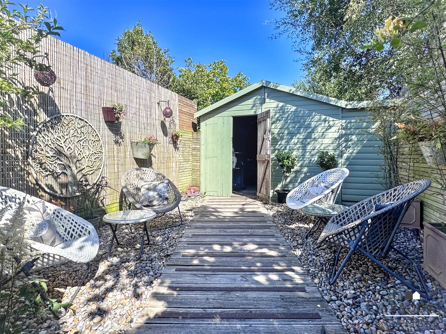 4 Bedroom Bungalow. Broad Road in Eastbourne, East Sussex 19